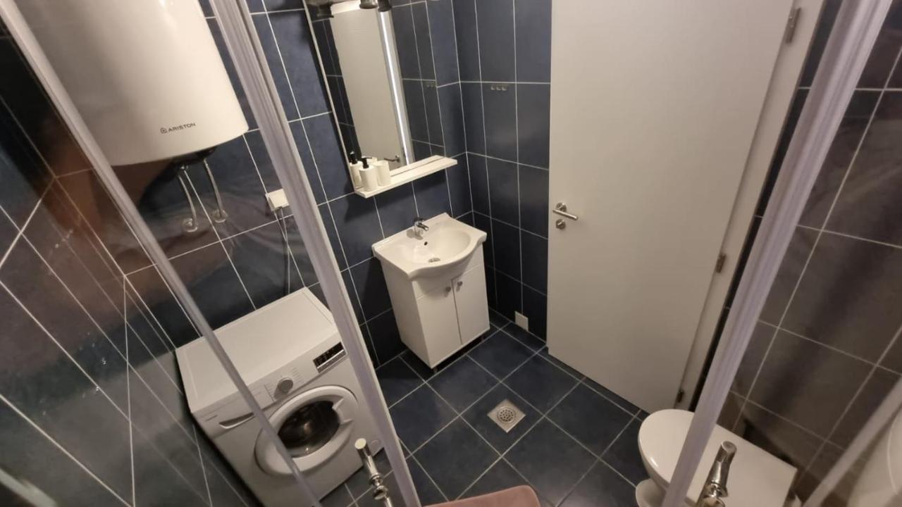 Ferienwohnung Kings Landing Novalja Exterior foto