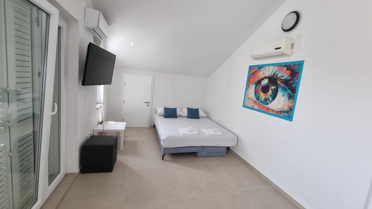 Ferienwohnung Kings Landing Novalja Exterior foto
