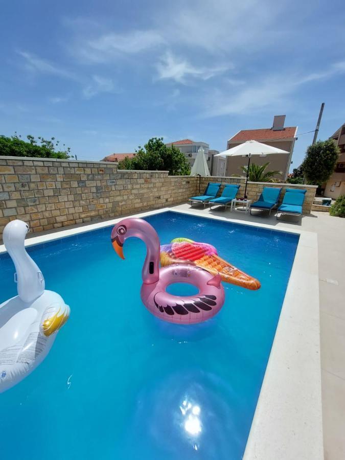 Ferienwohnung Kings Landing Novalja Exterior foto
