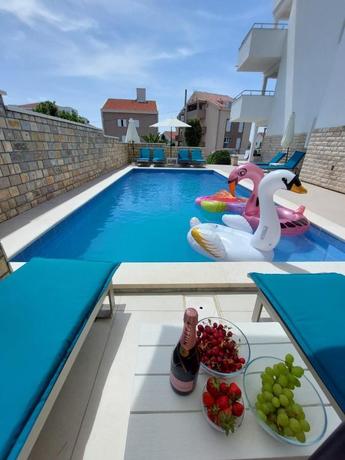 Ferienwohnung Kings Landing Novalja Exterior foto